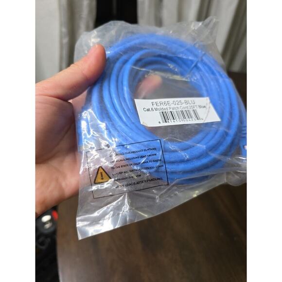 Ethernet Cable FER6E-025-BLU Cat. 6 Molded Patch Cord 25ft Blue 25-Foot CAT-6 55 - Picture 6 of 12